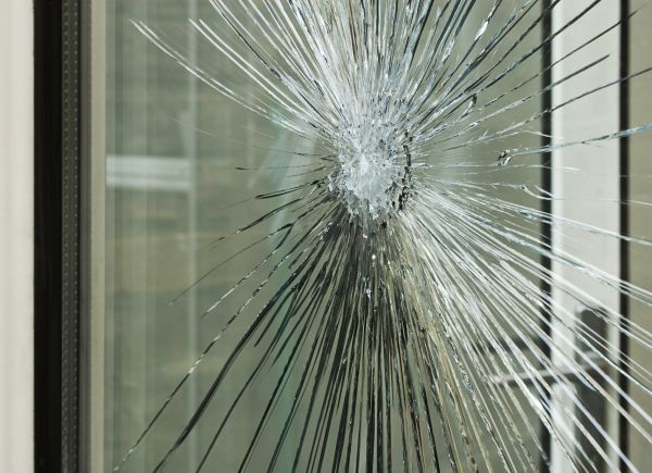 Shattered Window Repair in Vienna